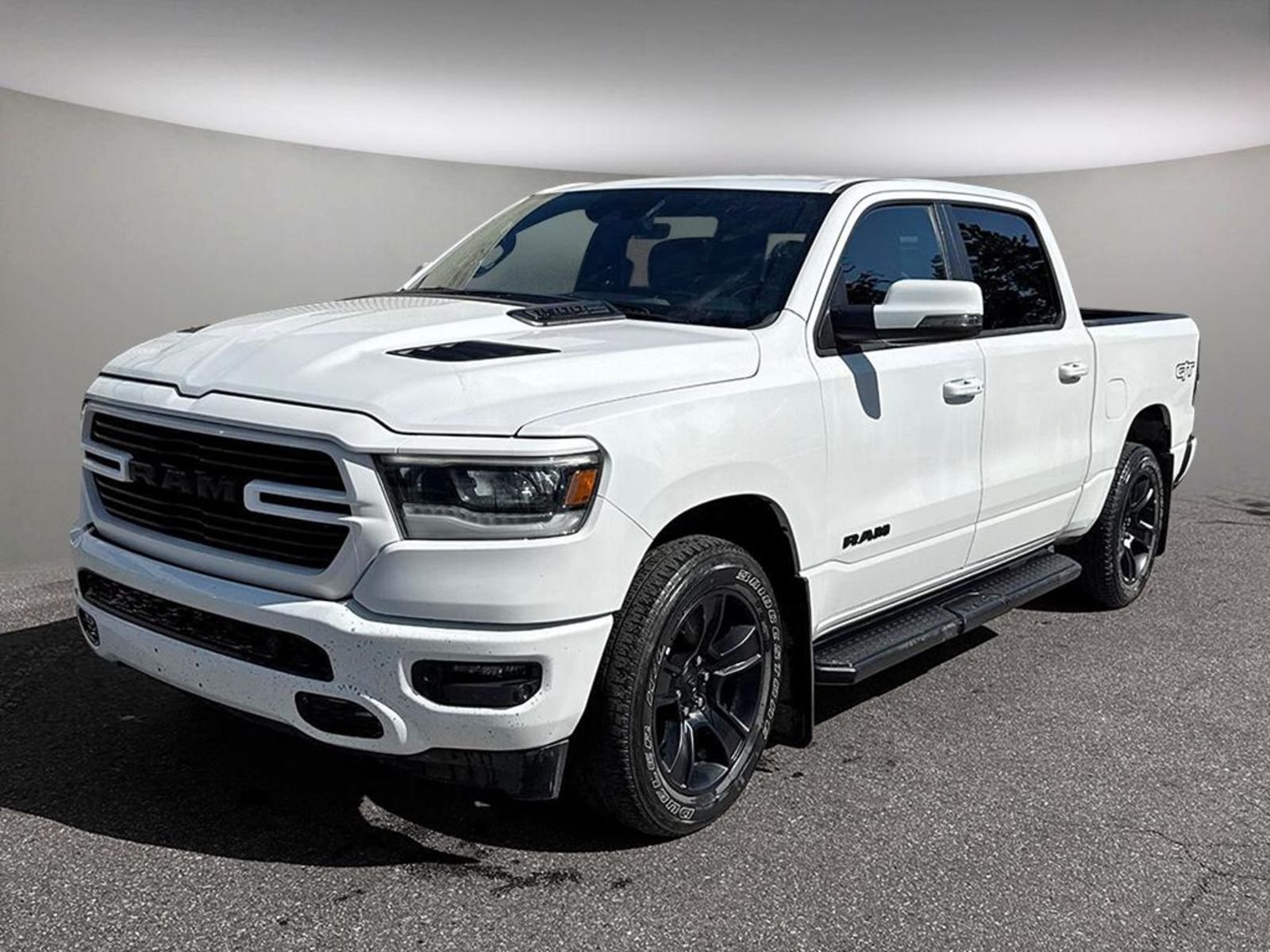 2023 Ram 1500 Sport