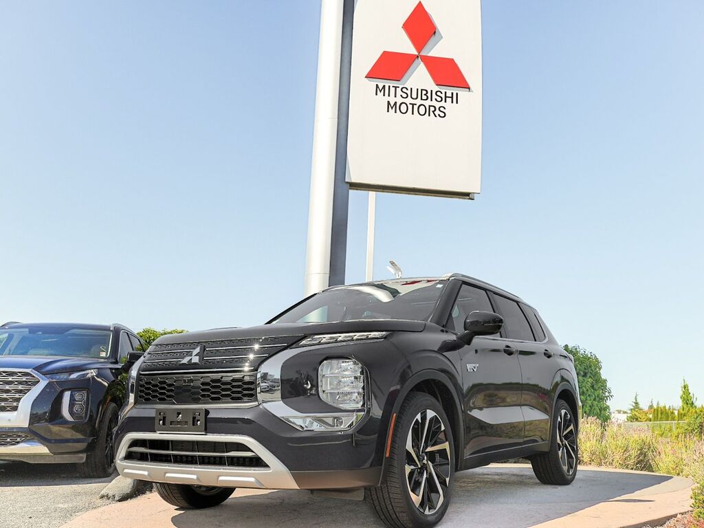 2025 Mitsubishi Outlander PHEV GT | AWC | DEMO DISCOUNT - UP TO $4000 OFF