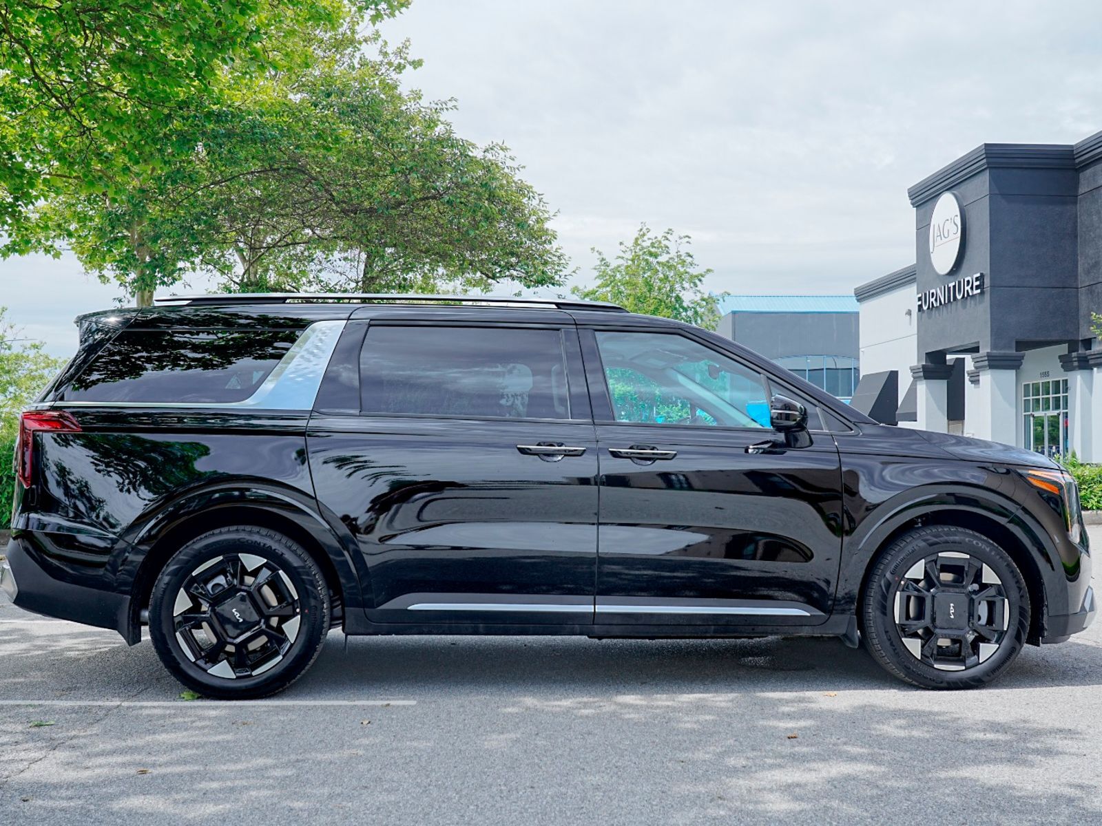 2025 Kia Carnival Hybrid