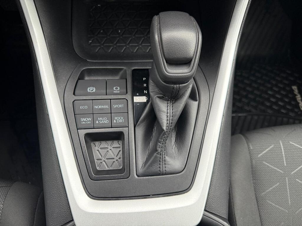 2023 Toyota RAV4 LE, 温哥华, 全款车