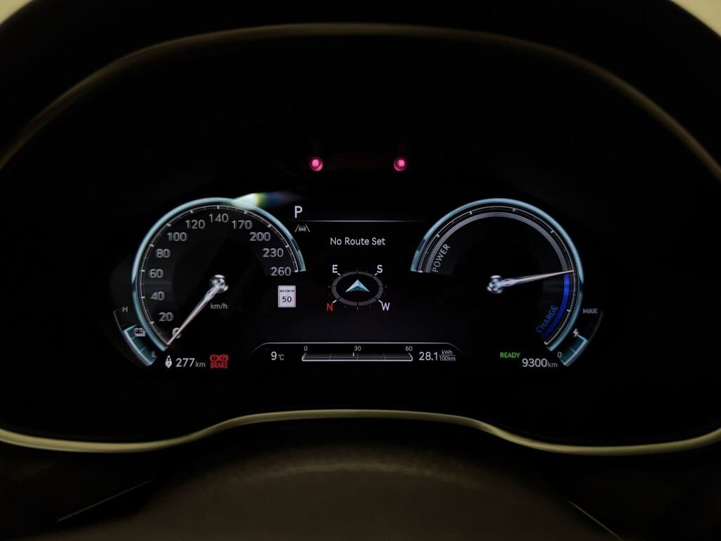 2023 Genesis Electrified G80 Prestige AWD, Vancouver, Cash