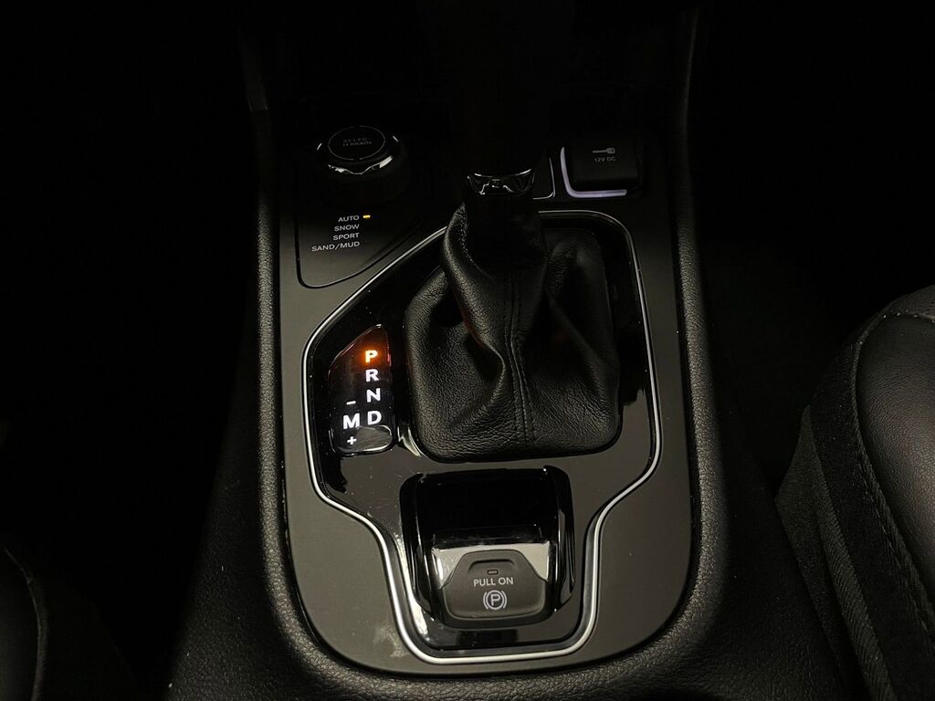 2023 Jeep Cherokee Altitude, Vancouver, Cash
