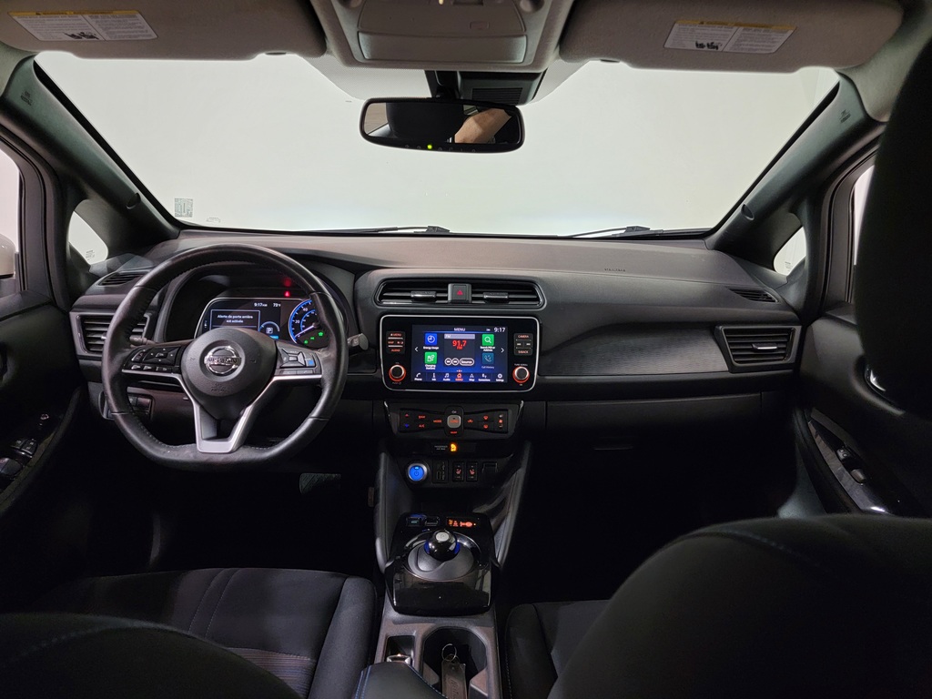 Nissan LEAF 2021