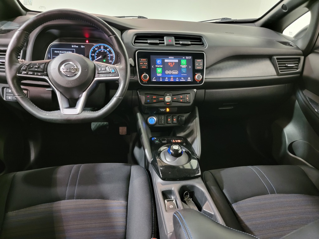 Nissan LEAF 2021