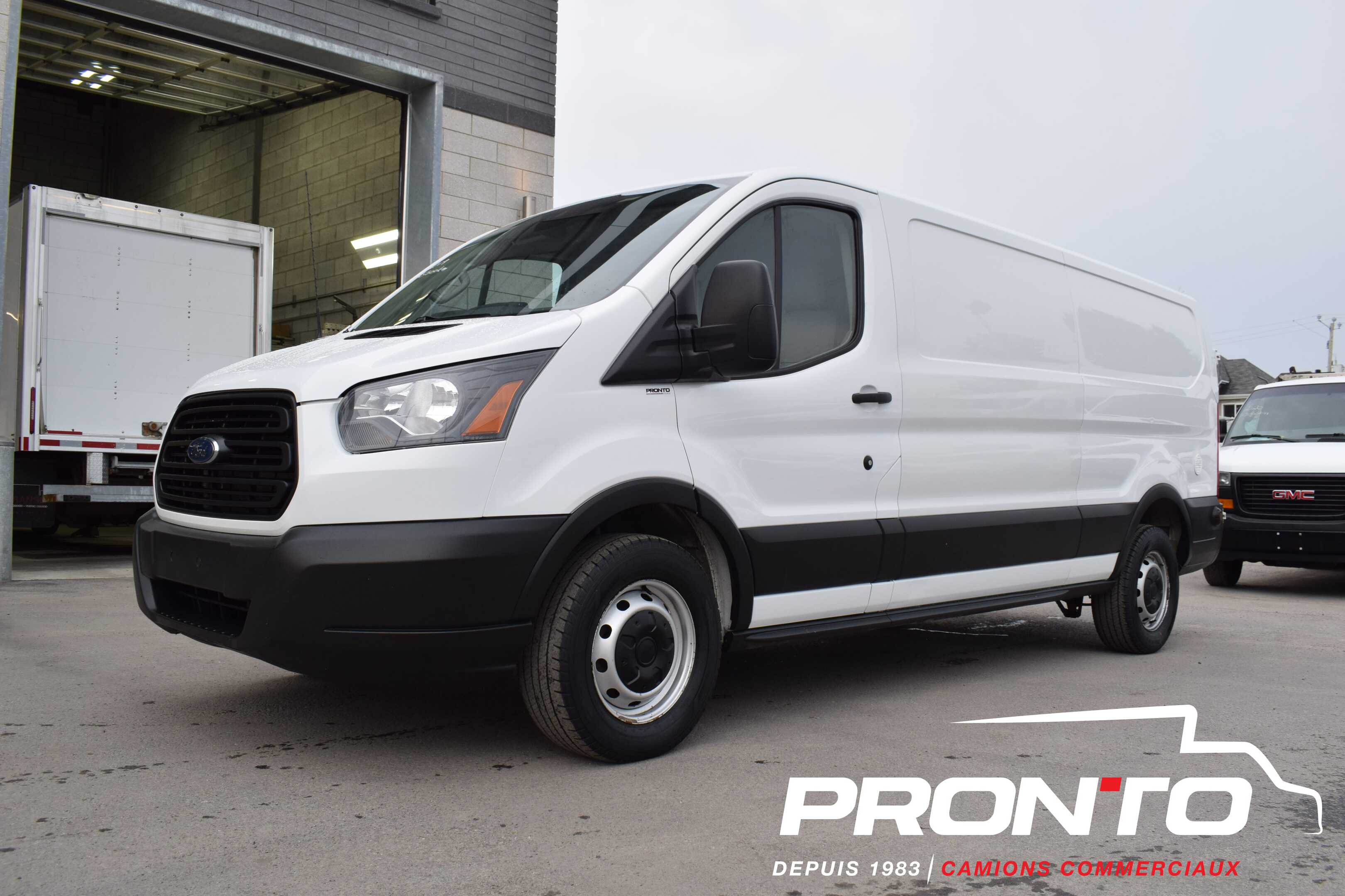 2019 Ford Transit Van T-250 148WB ** FULL RACK ** Bluetooth ** Cruise **