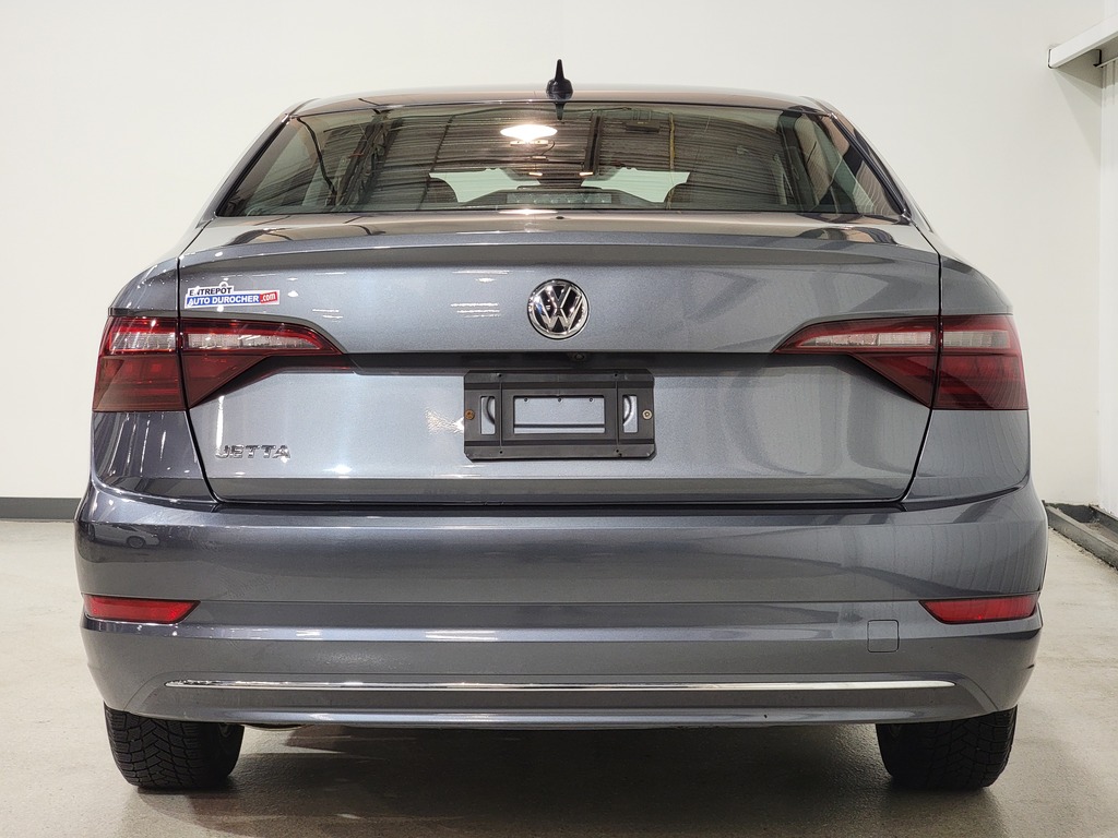 Volkswagen Jetta 2021
