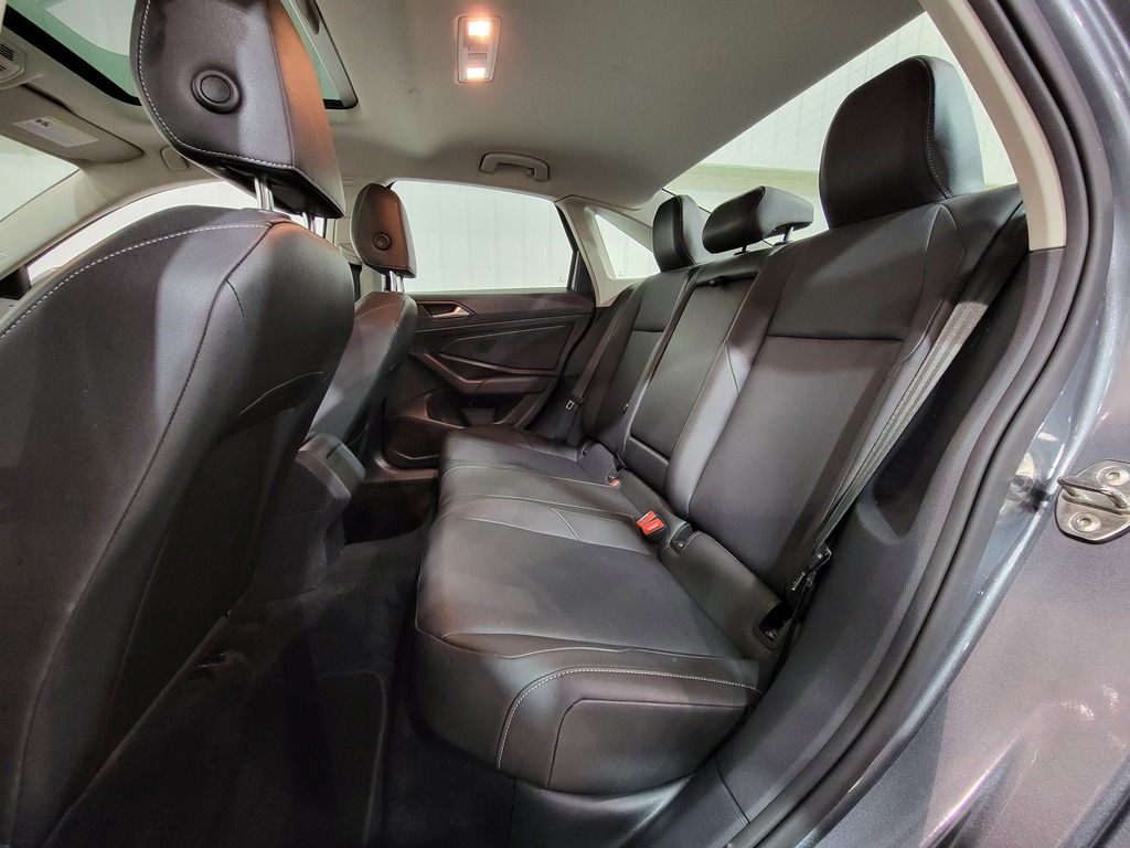 Volkswagen Jetta 2021