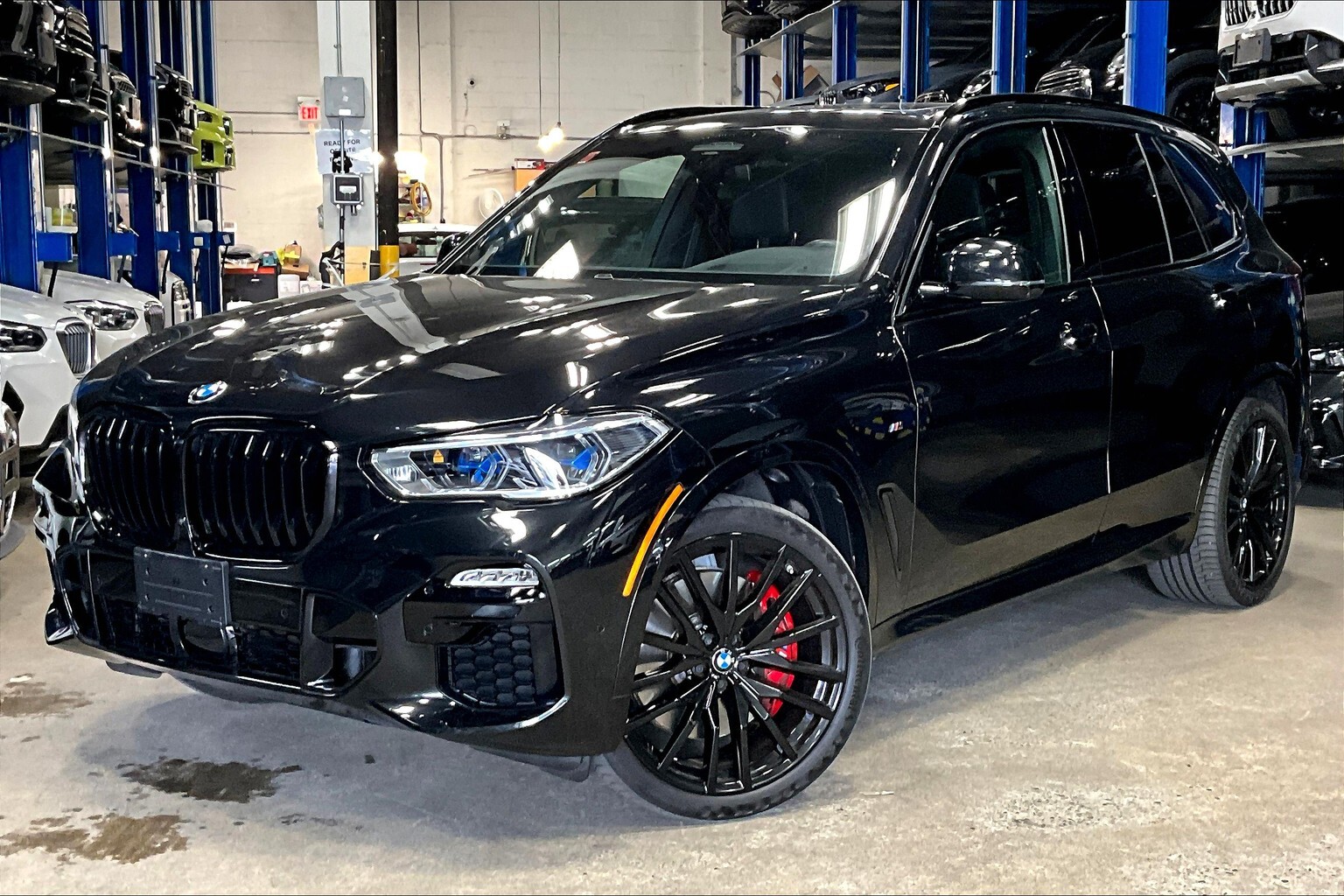 2021 BMW X5 M50i