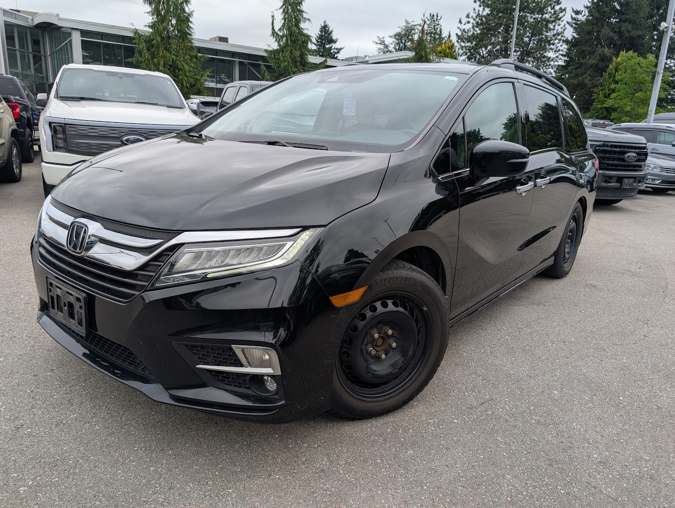 2018 Honda Odyssey Touring - Rear Seat Entertainment System