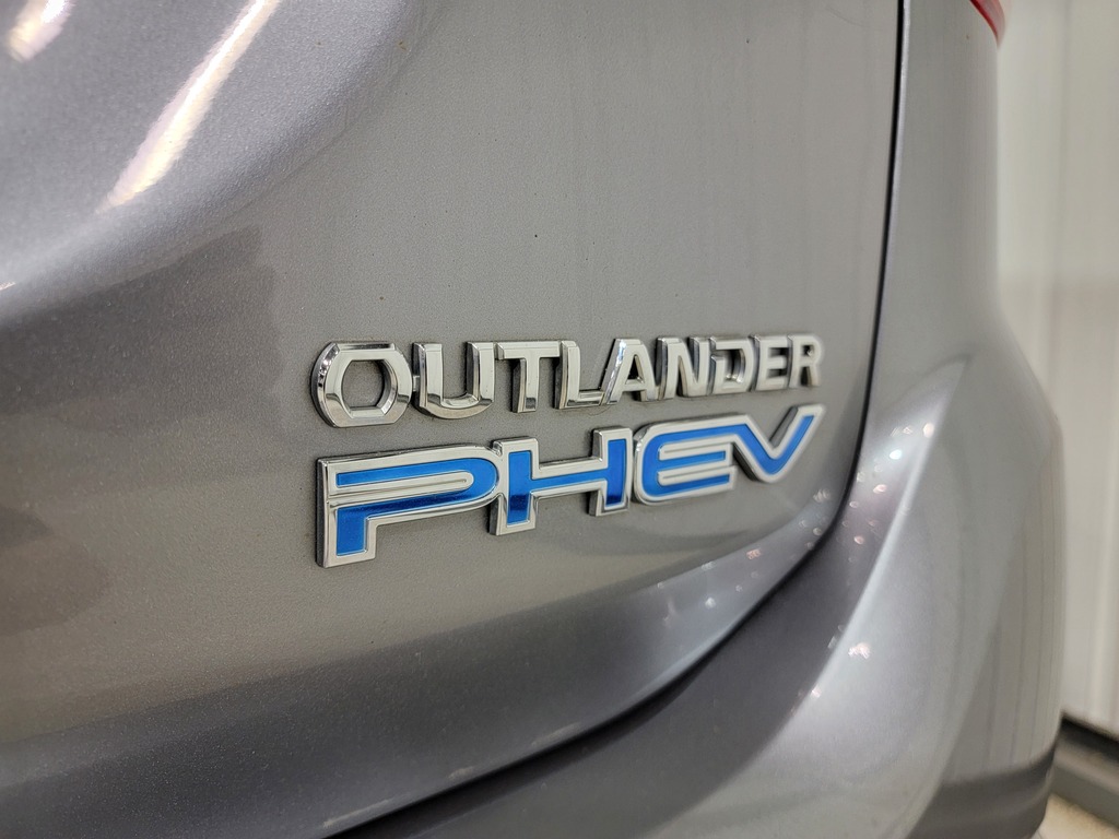Mitsubishi Outlander PHEV 2018