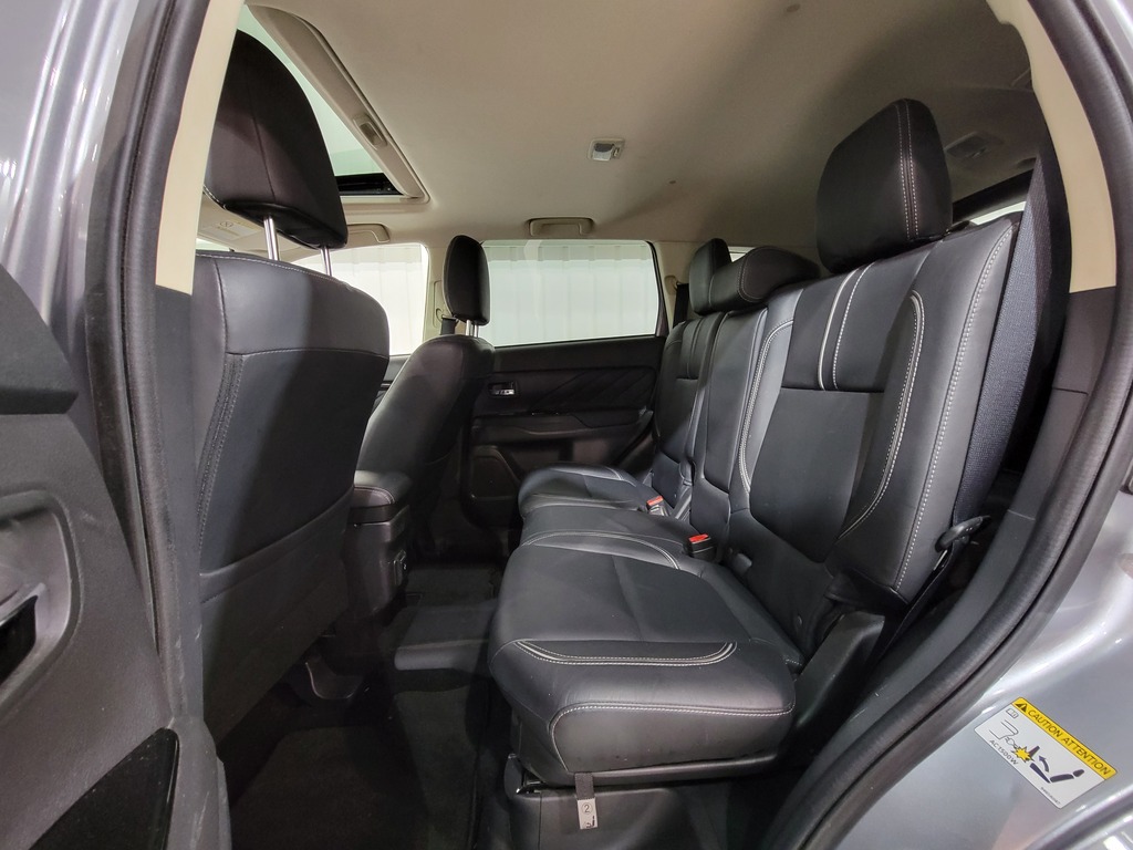 Mitsubishi Outlander PHEV 2018