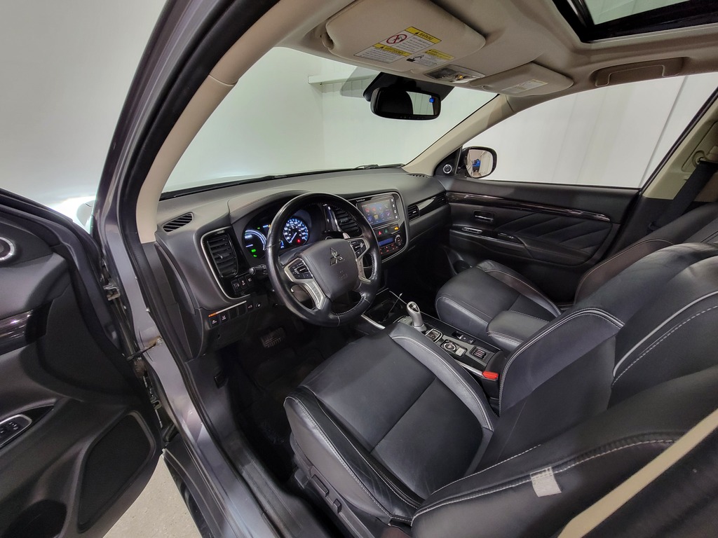 Mitsubishi Outlander PHEV 2018