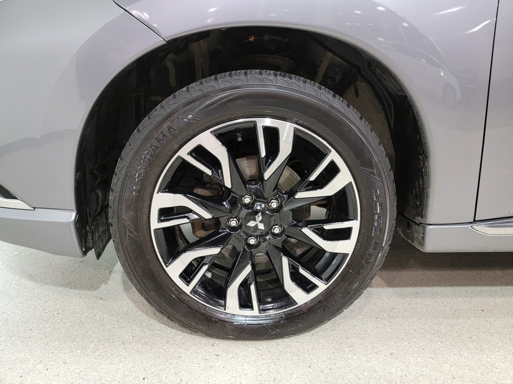 Mitsubishi Outlander PHEV 2018