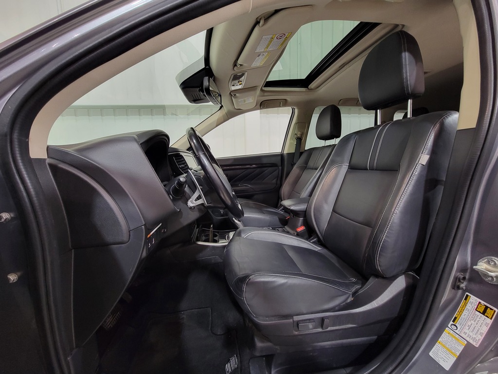 Mitsubishi Outlander PHEV 2018