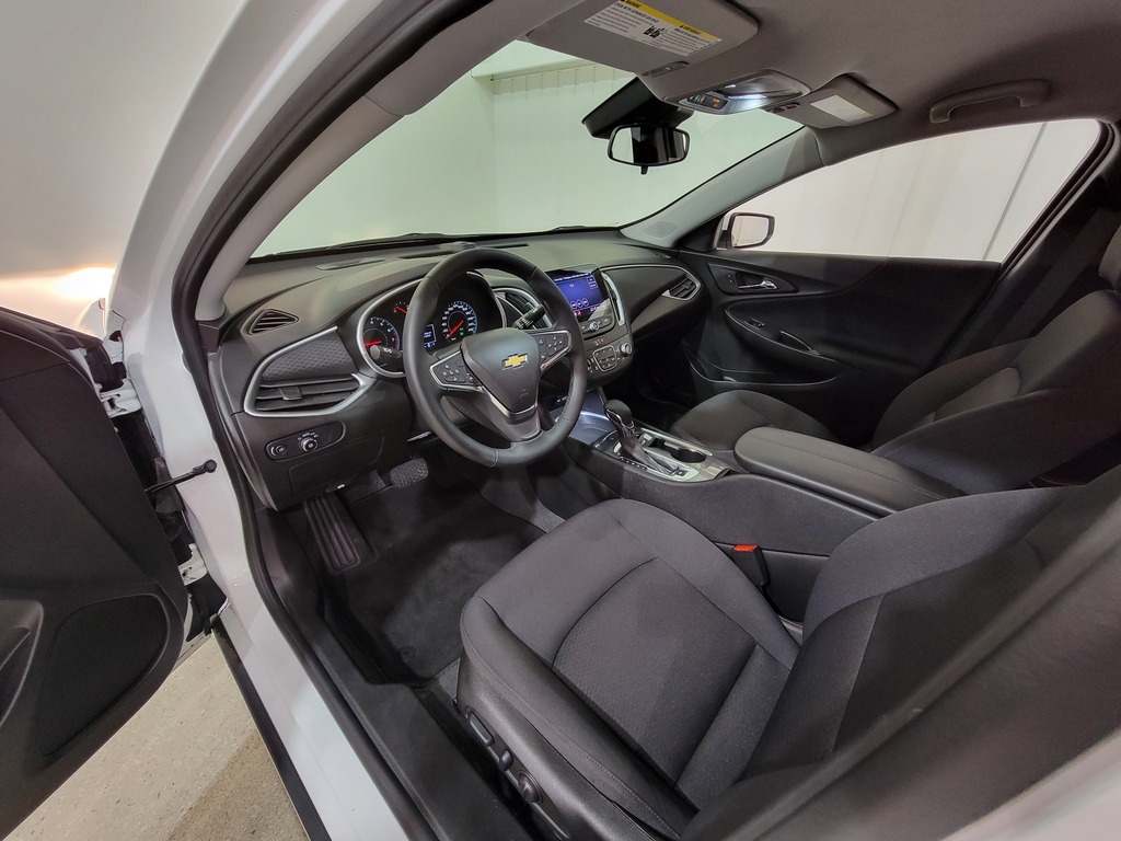 Chevrolet Malibu 2024