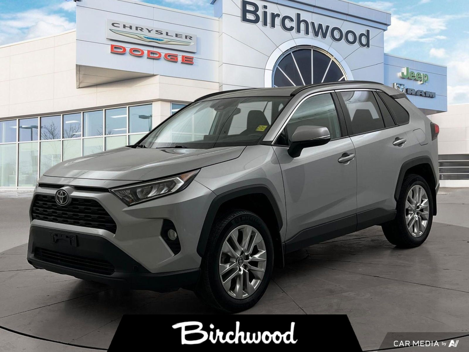 2019 Toyota RAV4 XLE Premium | 5.99% O.A.C. | Local | New Tires | C