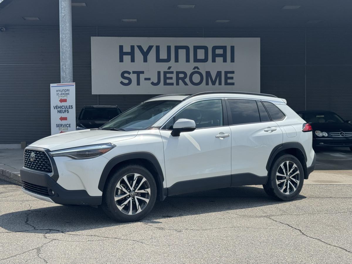 2022 Toyota Corolla Cross XLE AWD