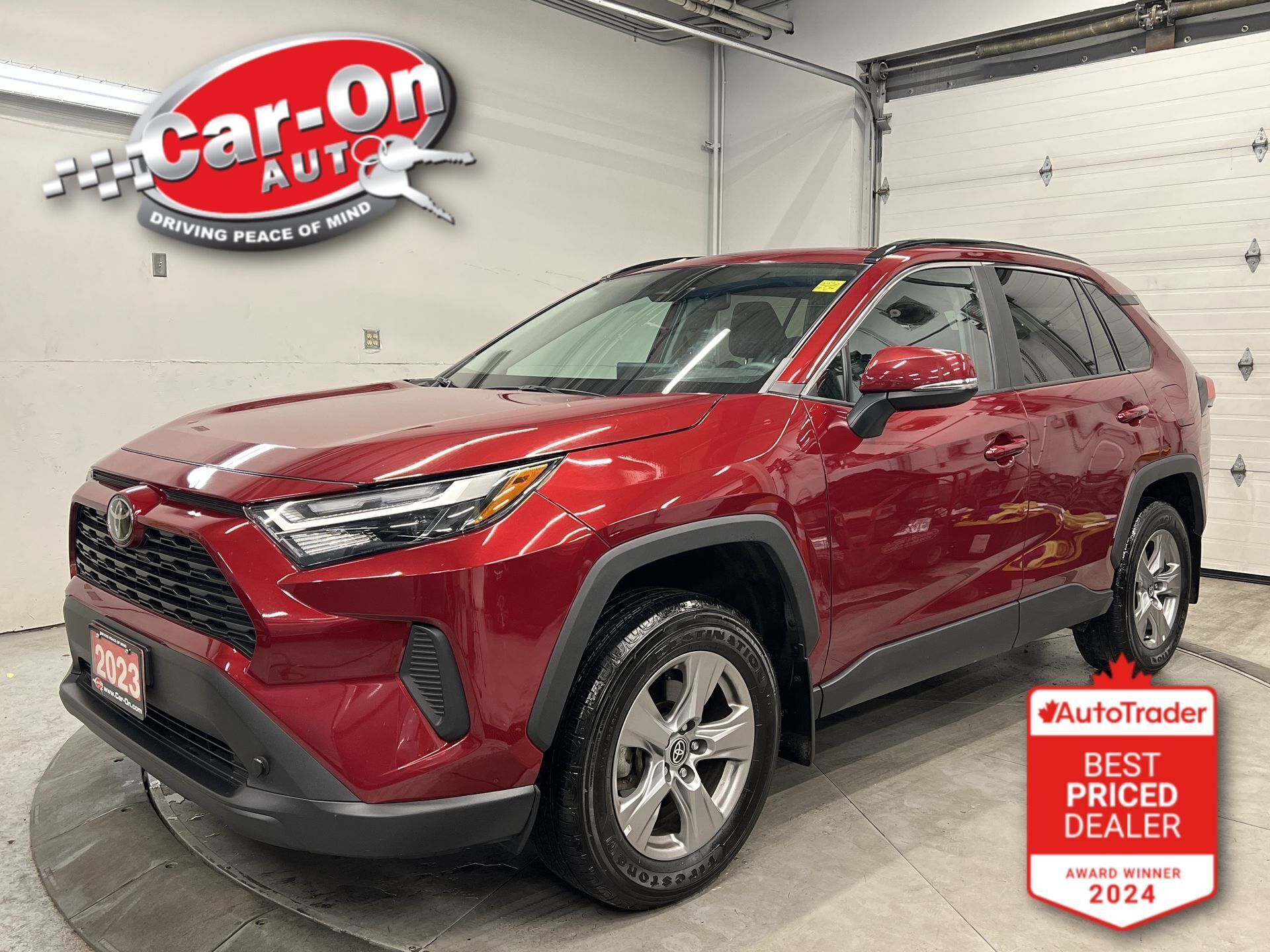 2023 Toyota RAV4 XLE AWD| SUNROOF| CARPLAY| HTD SEATS| REAR CAM