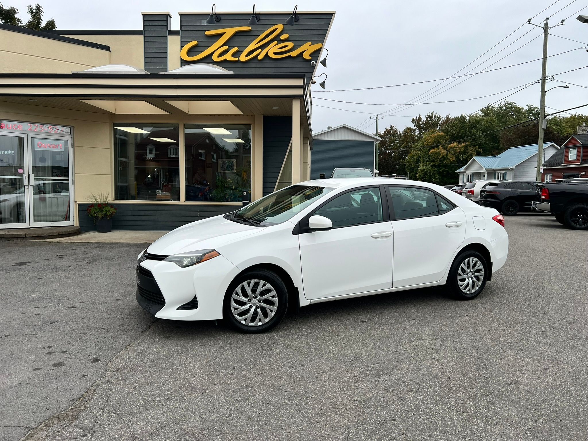2018 Toyota Corolla SE CVT