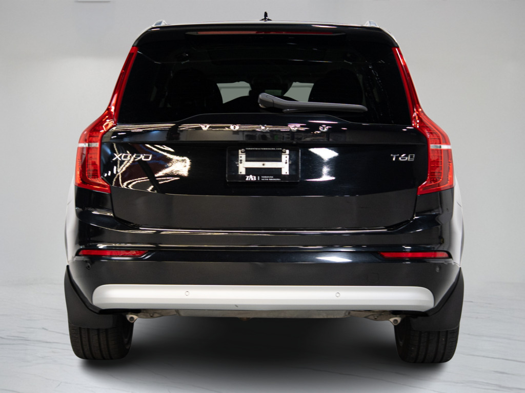 2022 Volvo XC90 T6 Momentum 7 Passenger, Toronto, Cash
