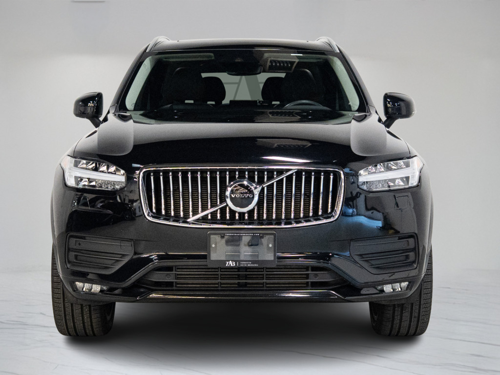 2022 Volvo XC90 T6 Momentum 7 Passenger, Toronto, Cash