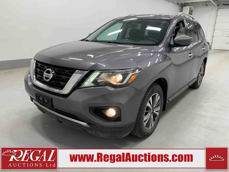 2018 Nissan Pathfinder SV