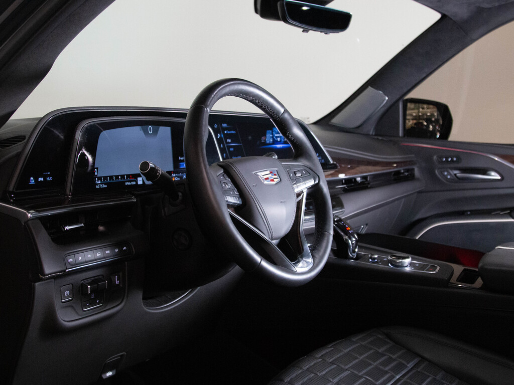 2022 Cadillac Escalade Sport Platinum, Toronto, Cash
