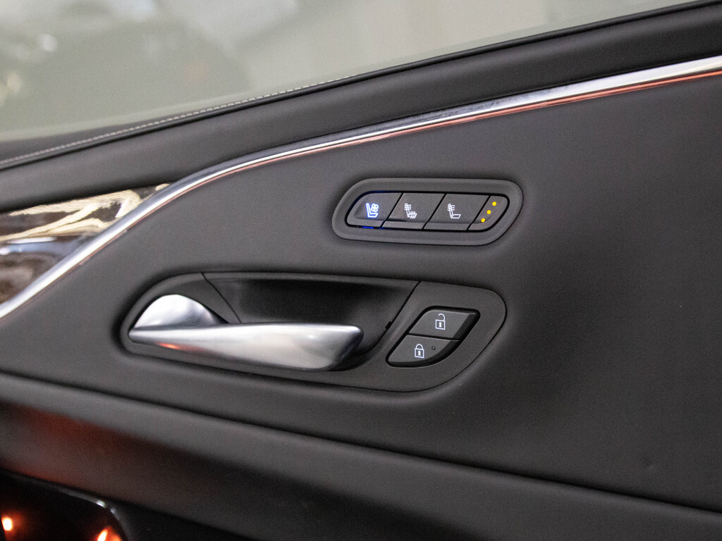 2022 Cadillac Escalade Sport Platinum, Toronto, Cash