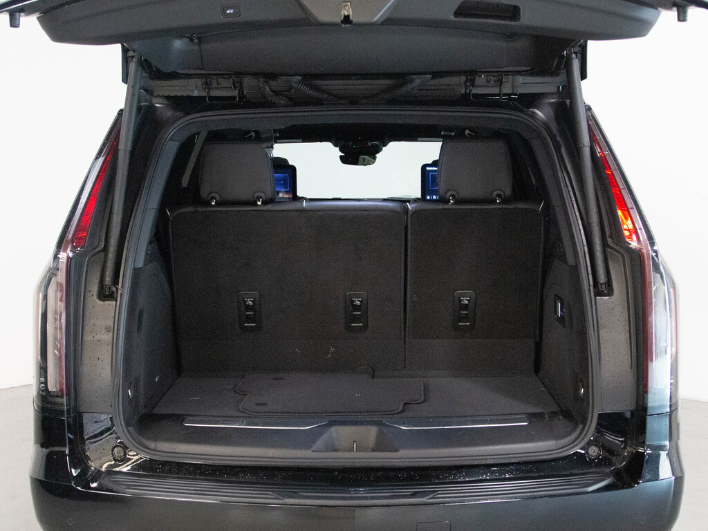 2022 Cadillac Escalade Sport Platinum, Toronto, Cash