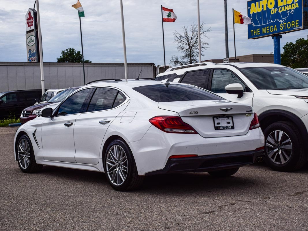 2021 Genesis G70