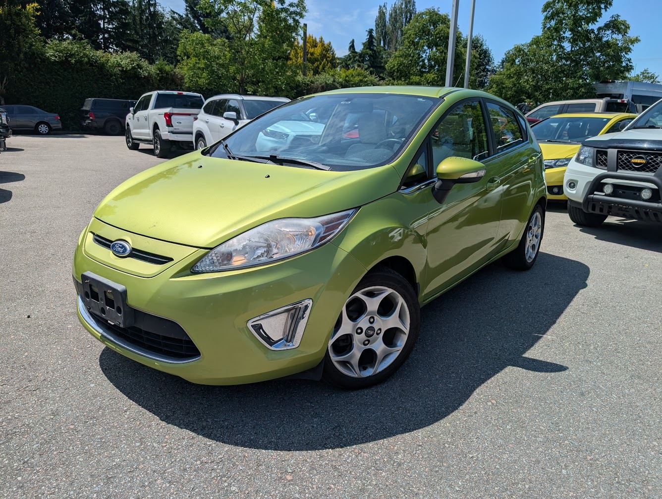 2011 Ford Fiesta SES - Power Moonroof, Heated Front Seats