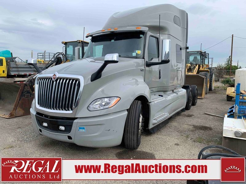 2023 International LT625 T/A