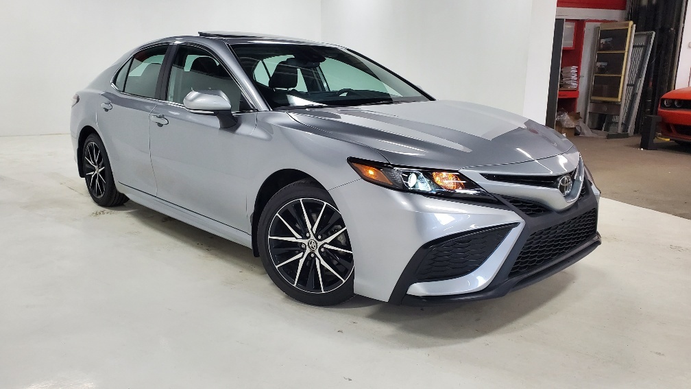 2024 Toyota Camry SE Auto TOIT CUIR CAMERA SAFETY SENSE