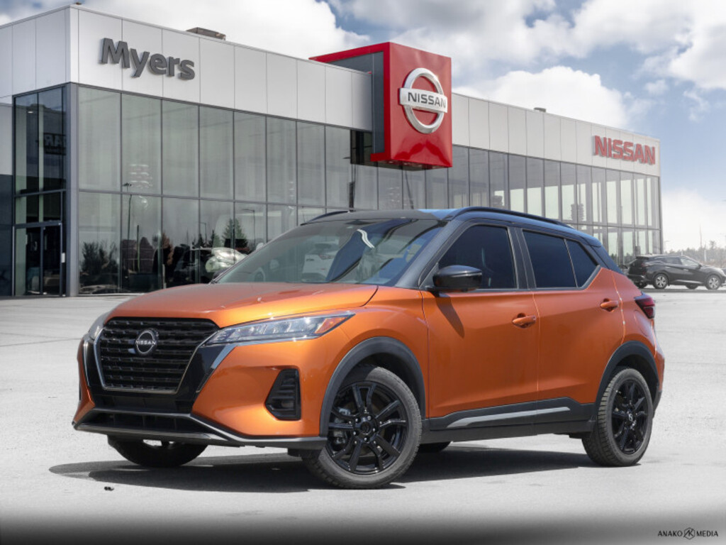 2024 Nissan Kicks SR - Heated Seats - Remote Start
