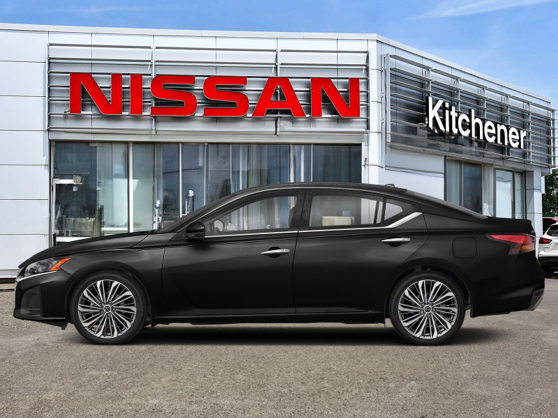 2024 Nissan Altima Platinum 