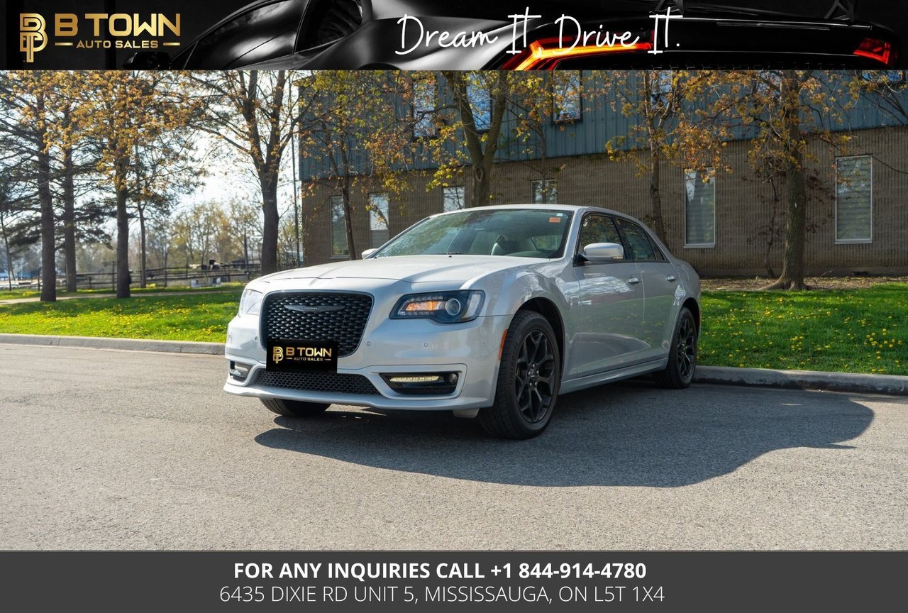 2022 Chrysler 300 300 Touring L AWD 