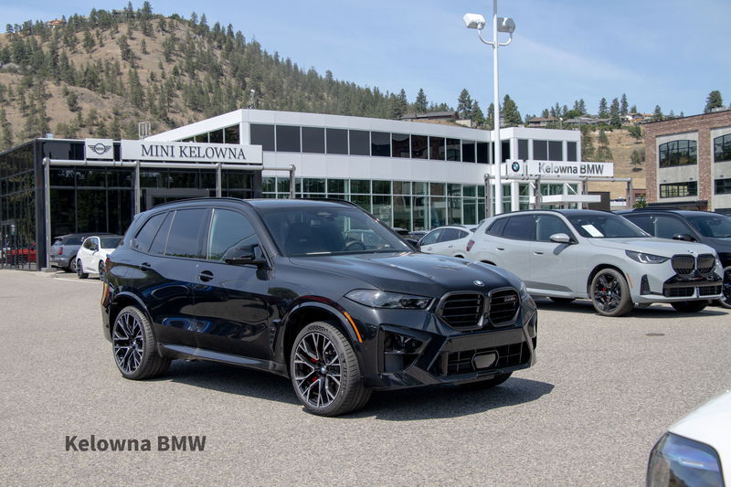 2025 BMW X5 M Competition Carbon Fibre Trim, Shadowline Lights