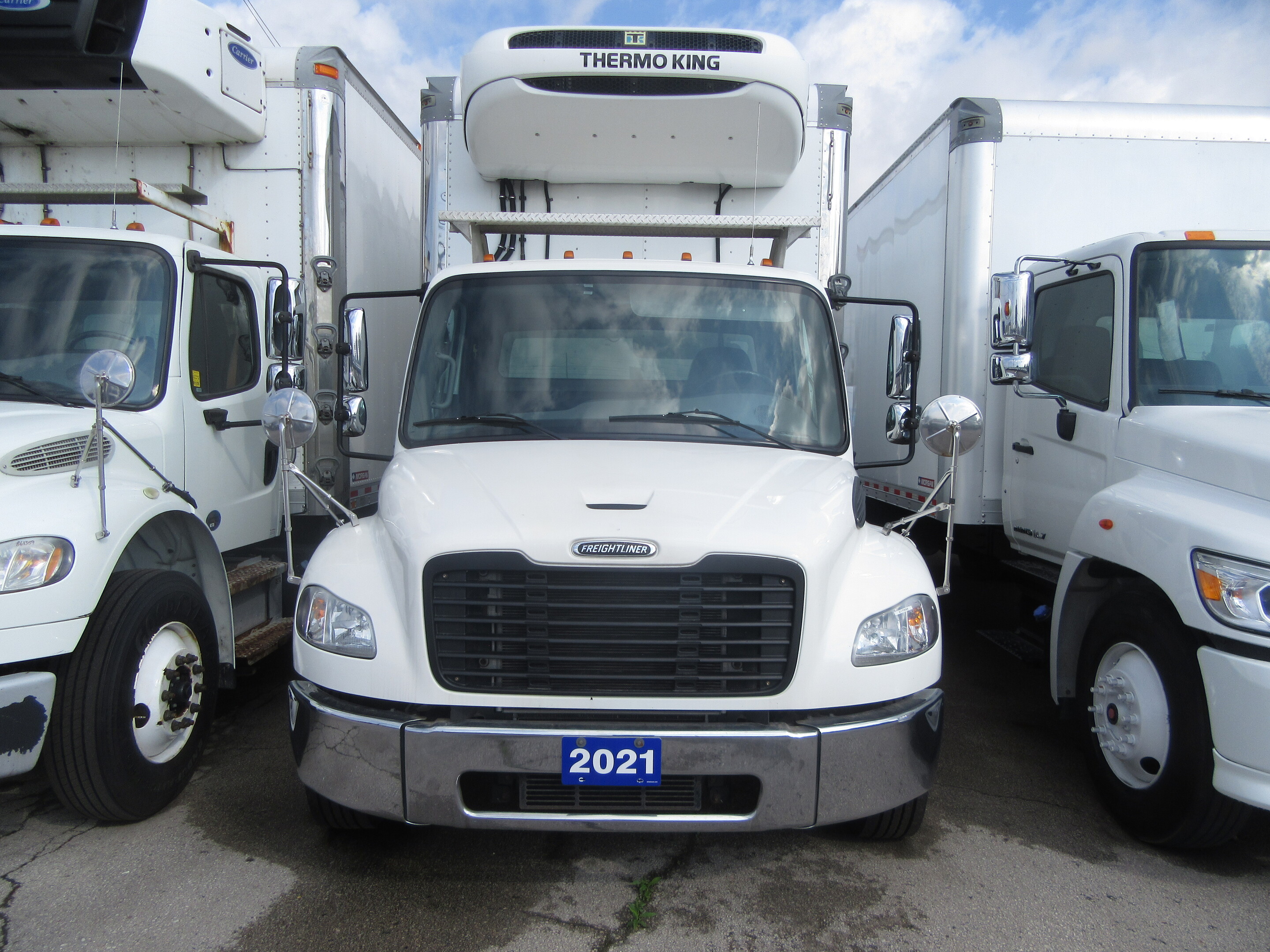 2021 Freightliner M2 106 18FT BOX THERMO KING T-690 REEFER SYSTEM