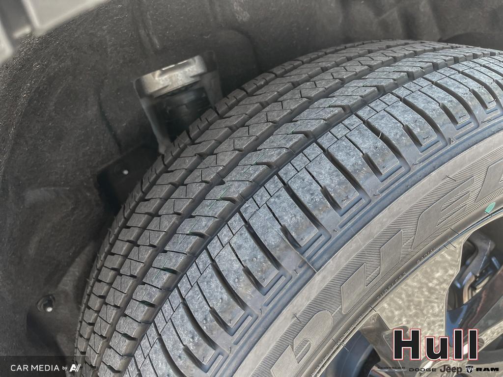2025 Jeep Grand Cherokee L Altitude, Toronto, Cash