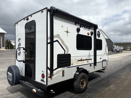 R Pod for sale in Harriston | McPhail's of Harriston
