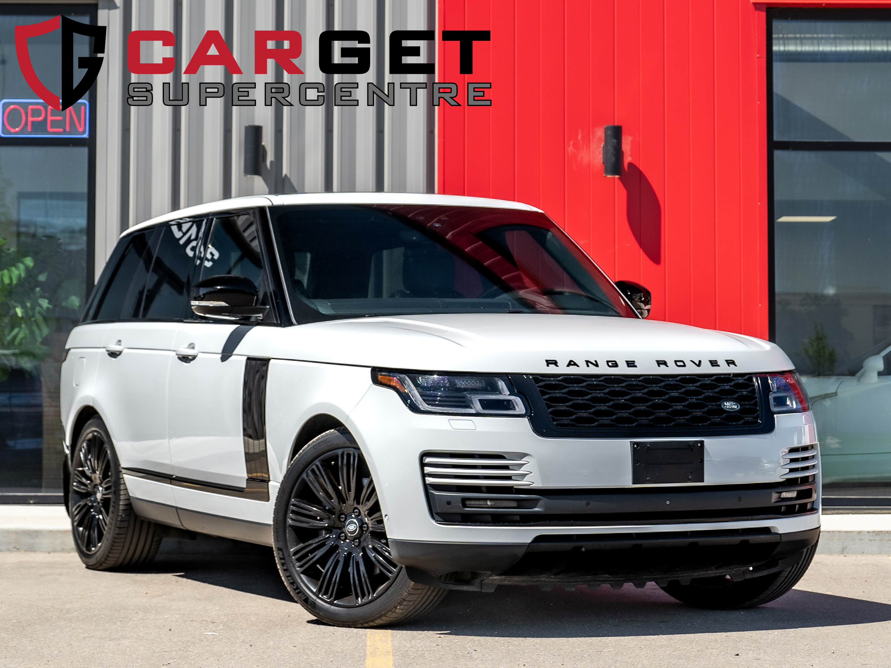 2019 Land Rover Range Rover V8 Supercharged - SWB | HUD | 518 HP