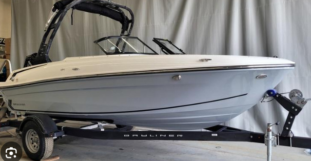 2025 Bayliner VR4 