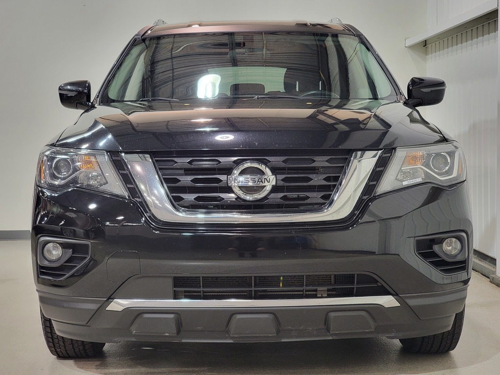 Nissan Pathfinder 2020