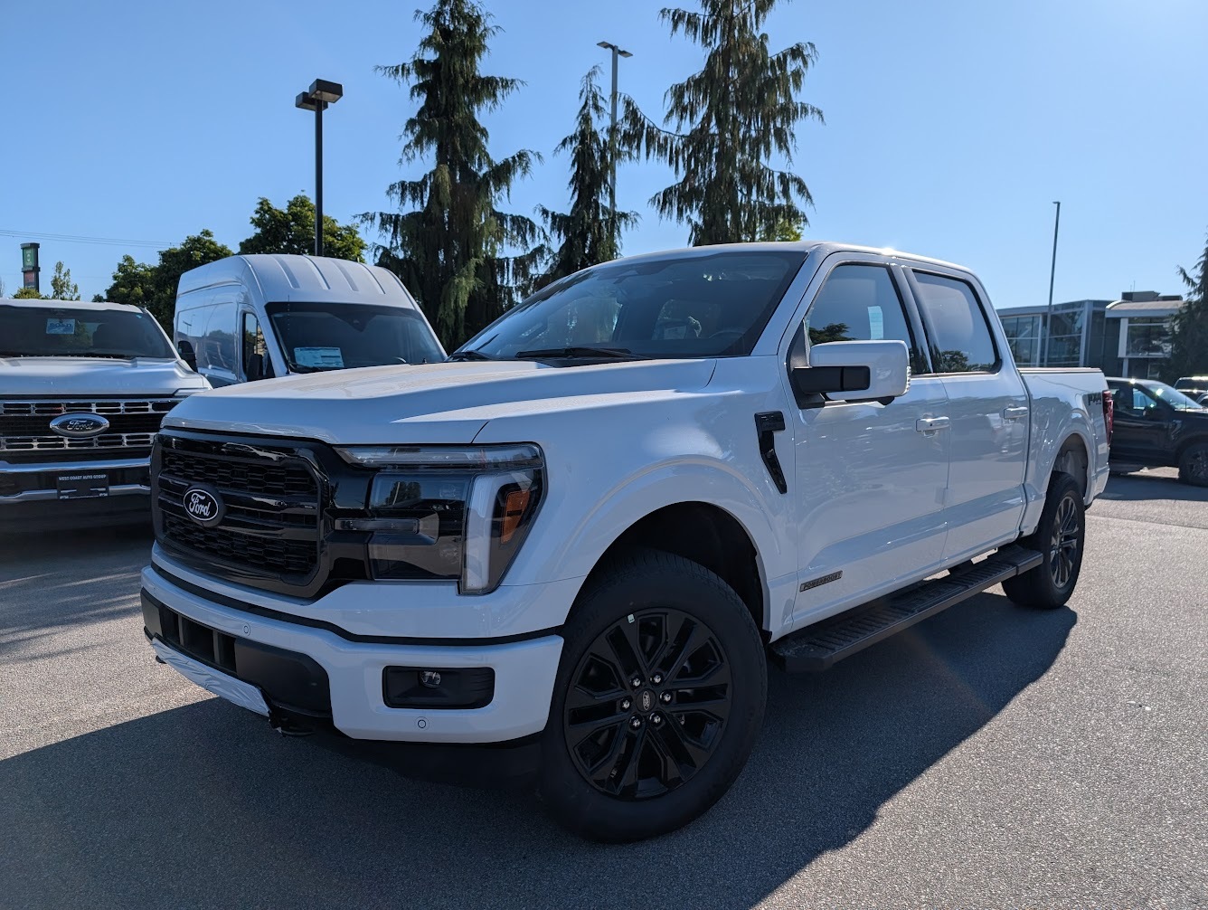 2025 Ford F-150 Lariat  FX4, Tow/Haul, Bed Utility Pkgs