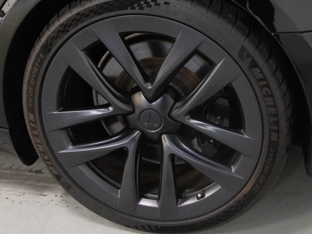 2022 Tesla Model S AWD, Toronto, Cash