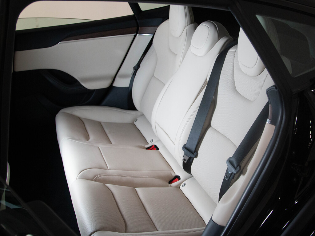 2022 Tesla Model S AWD, Toronto, Cash