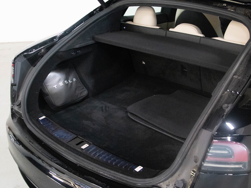 2022 Tesla Model S AWD, Toronto, Cash