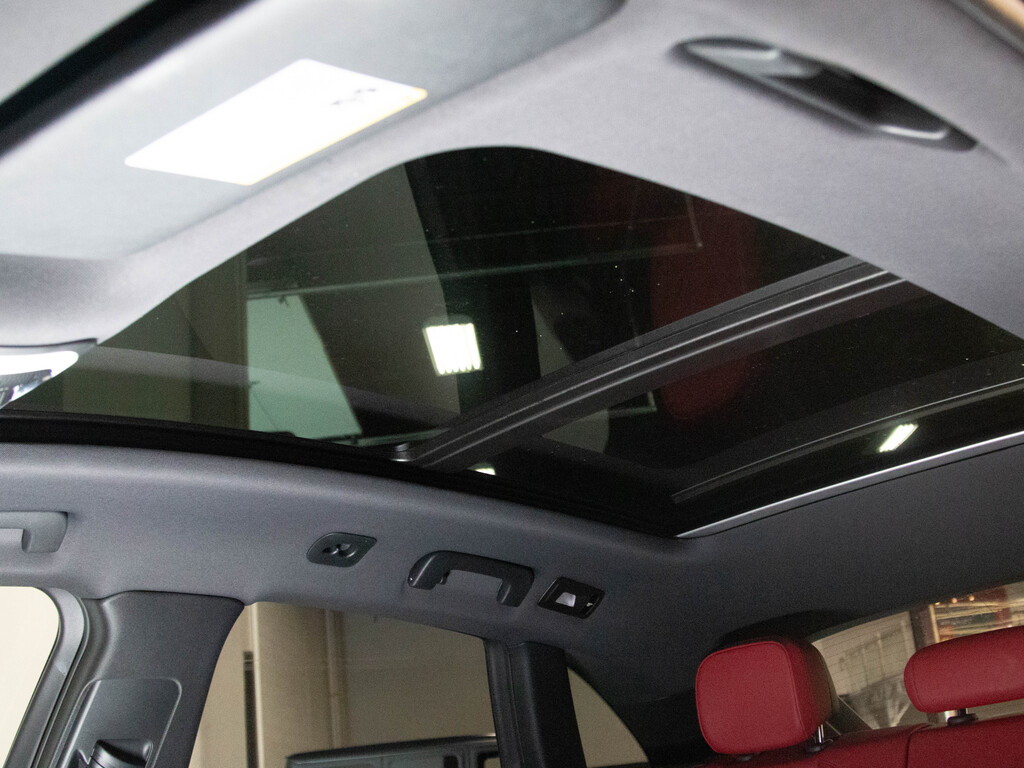 2021 Porsche Macan BOSE   PANO   RED INTERIOR   19" RIM, Toronto, Cash