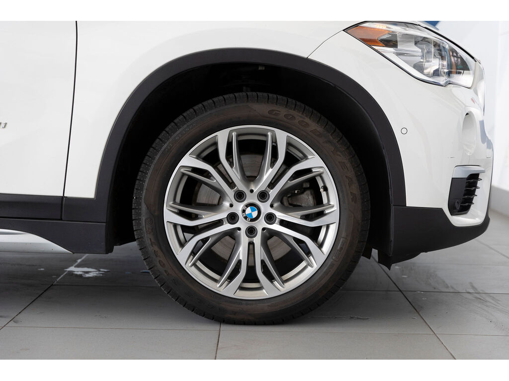2017 BMW X1 xDrive28i, 温哥华, 全款车