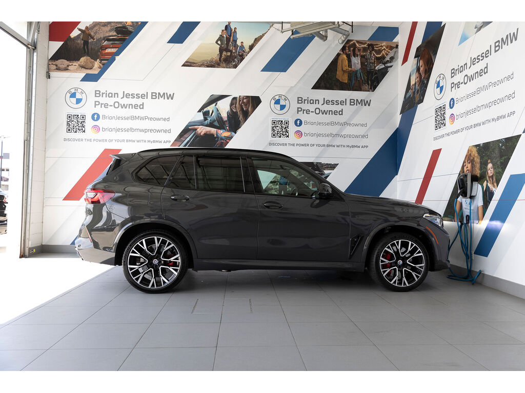 2023 BMW X5 M Competition, Vancouver, Cash